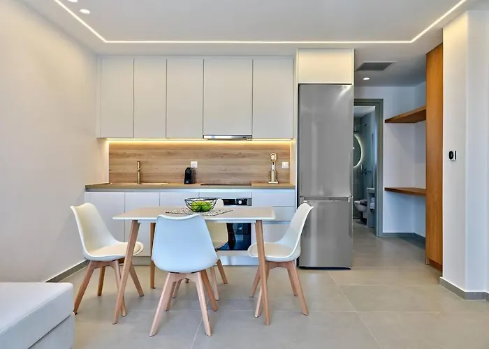 Sapphire - Paros Gem ナウサ