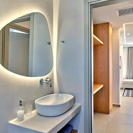 Daire Sapphire - Paros Gem